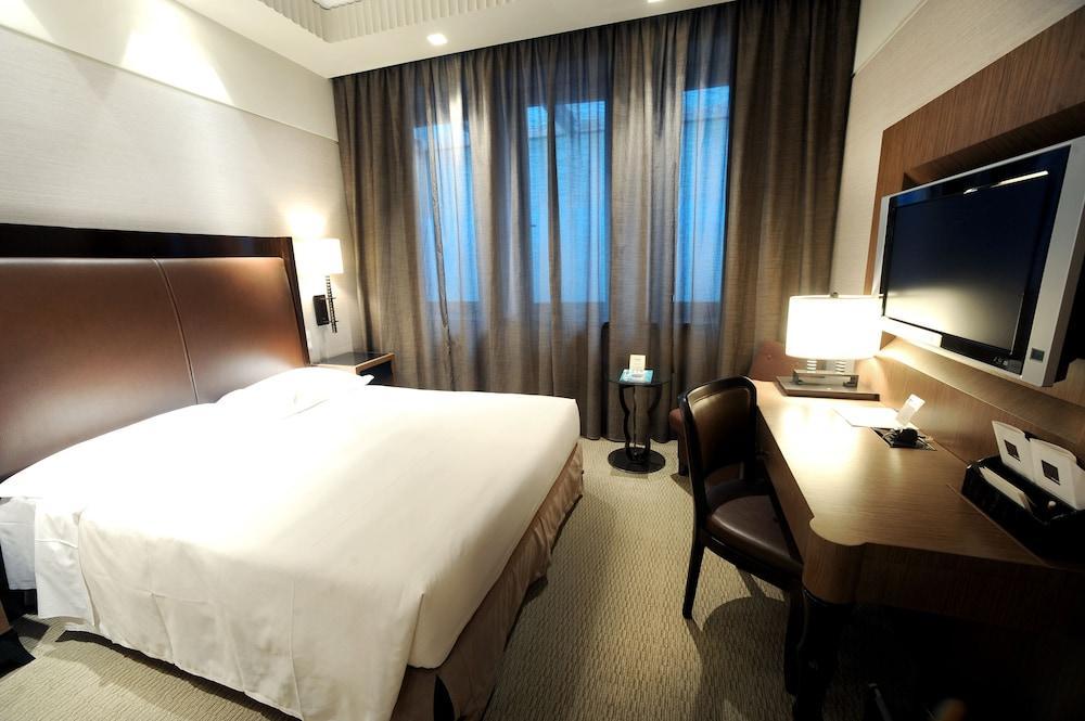 Hotel Hilton Turin Centre Zewnętrze zdjęcie